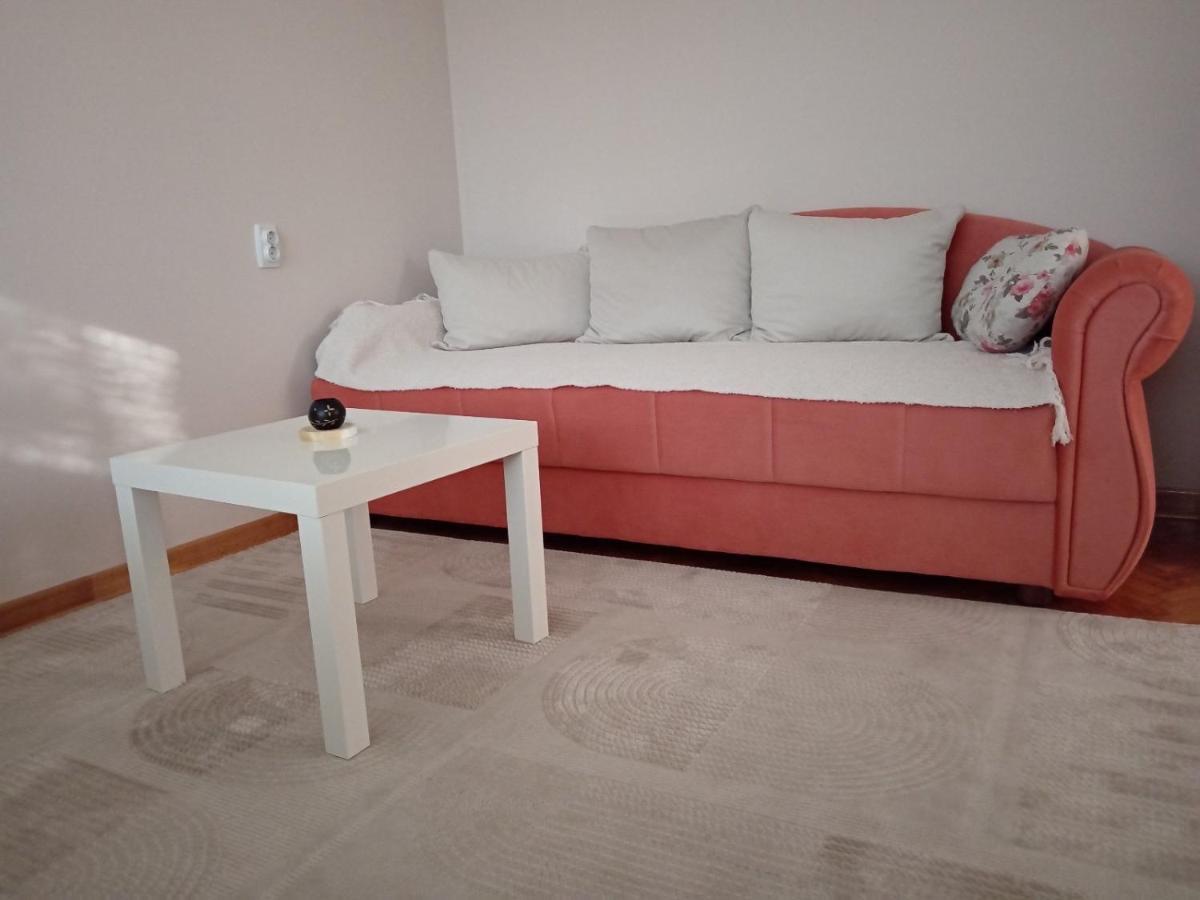 Red Square Apartment 피로트 외부 사진
