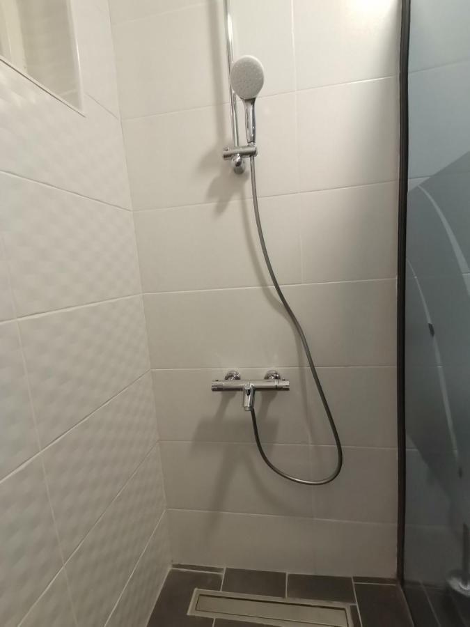 Red Square Apartment 피로트 외부 사진