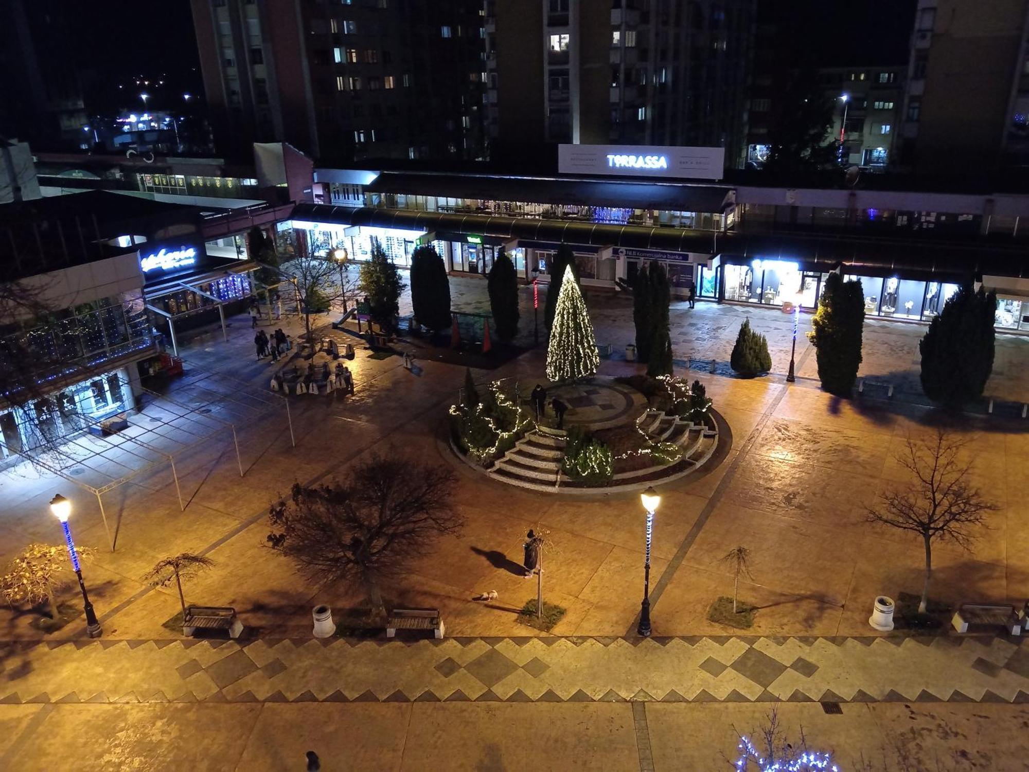 Red Square Apartment 피로트 외부 사진